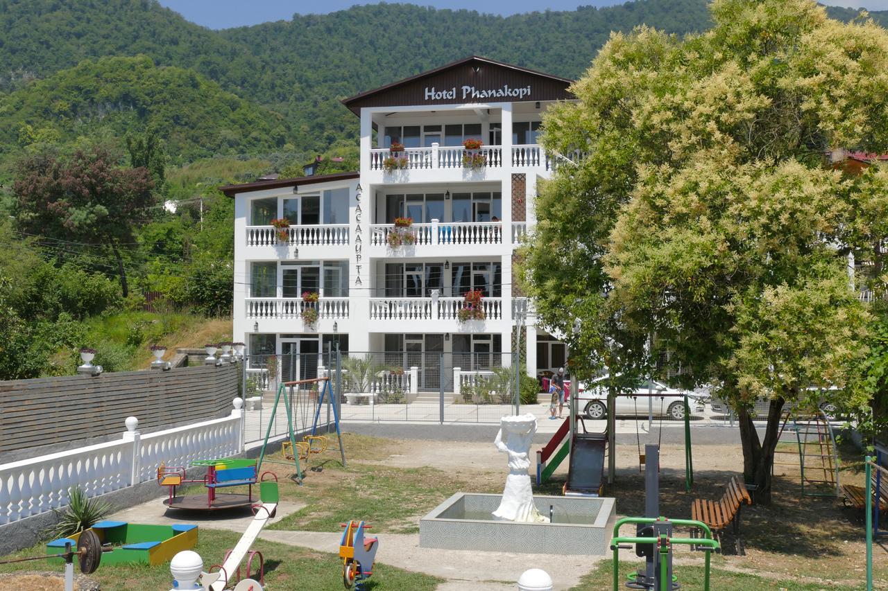 Hotel Phanakopi New Athos Bagian luar foto