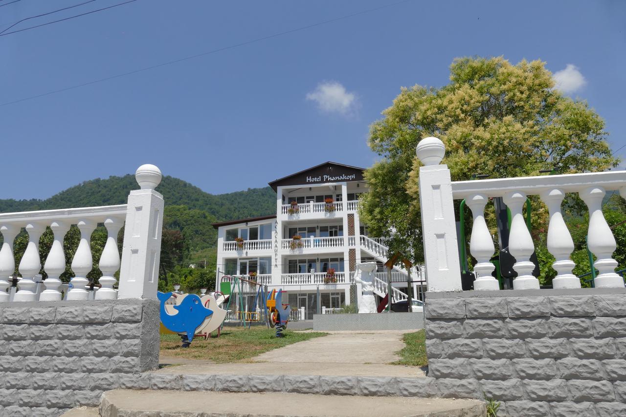 Hotel Phanakopi New Athos Bagian luar foto